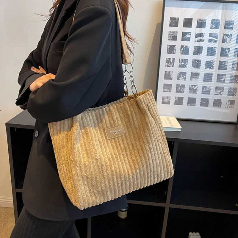 Women Corduroy Shoulder Bag Solid Color Handbag Shoulder Strap Large Capacity Simple Multifunctional Design Casual Totes M251216