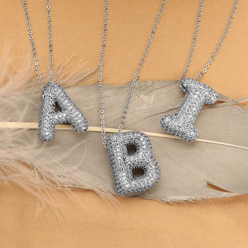 Womens 26 English Alphabet Necklace with Zircon Personality Design Clavicle Chain Silver Plated Necklace M251216