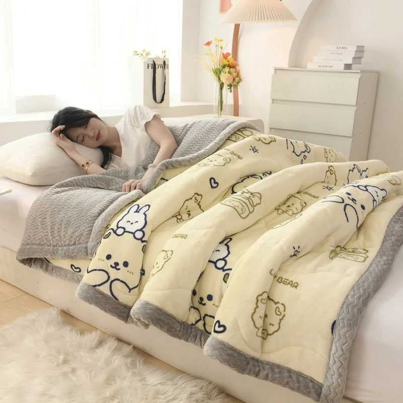 Thickened Warm Coral Fleece Winter Blanket for Bed Cartoon Bear Printed Double-layer Milk Velvet Blankets Double Plush Comforter H251216 - view 3