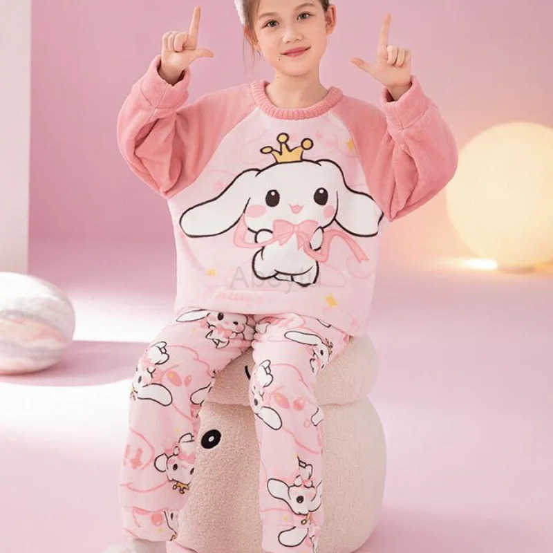 Sanrio Girls Sleepwear for Autumn and Winter Hello Kitty Tops Set Kawaii Y2k Anime Fashion 2-piece Childrens Clothing Outer H251216