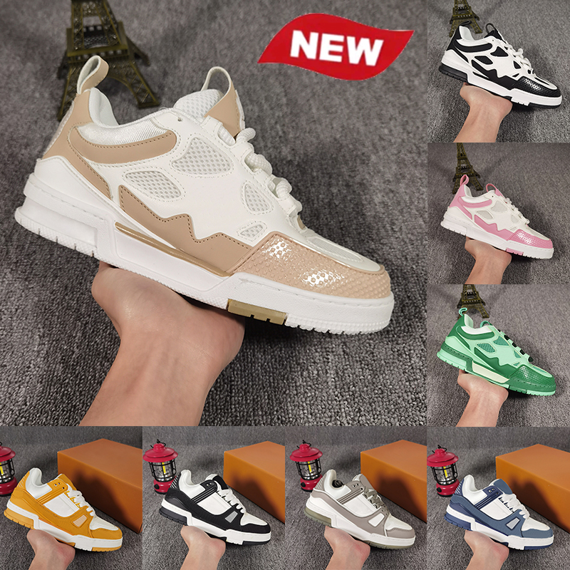 Luxury sneakers men Designer shoes embossed Casual shoe womens skate Platform Sneaker breathable white green red denim canvas Black fashion men woman low trainers