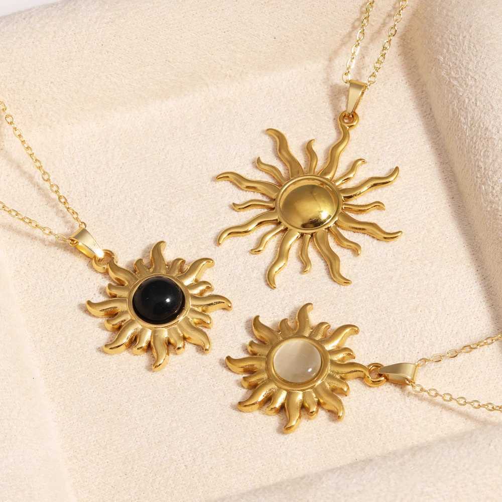 316L Stainless Steel Golden Fashion Sun Pendant Necklace For Women Girl 2025 New Concise Solar Neck Chain Jewelry Gift M251216
