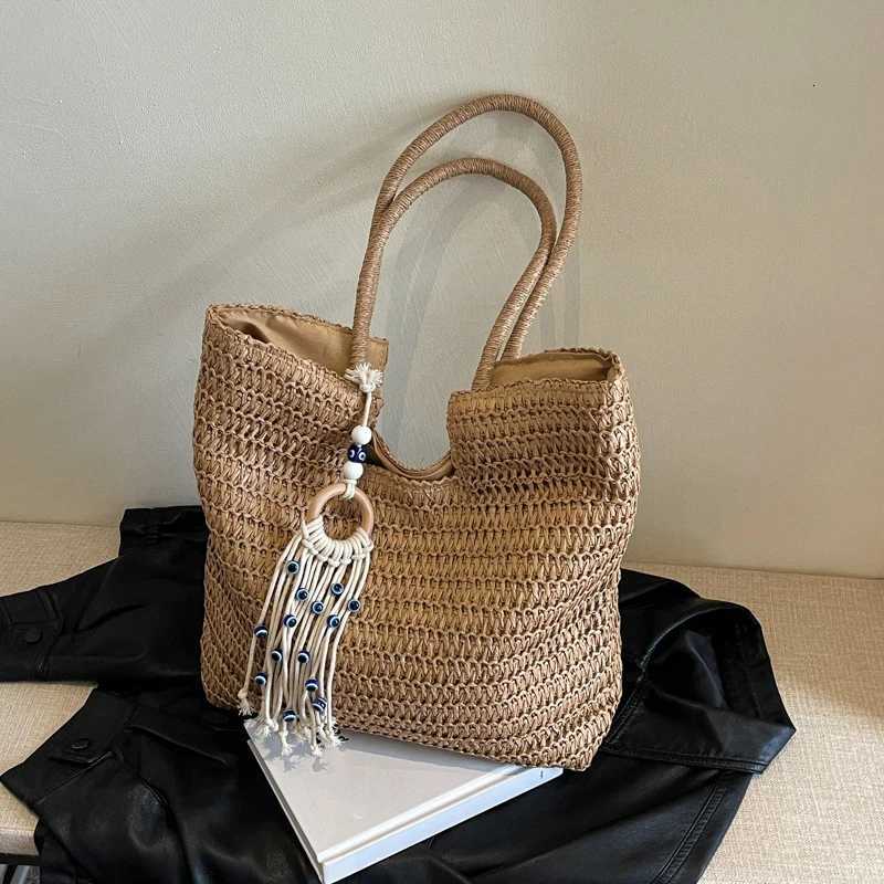 Women Straw Woven Shoulder Bag Solid Color Shoulder Summer Woven Pouch for Women Handmade Tassel Handbags Underarm Bags M251216