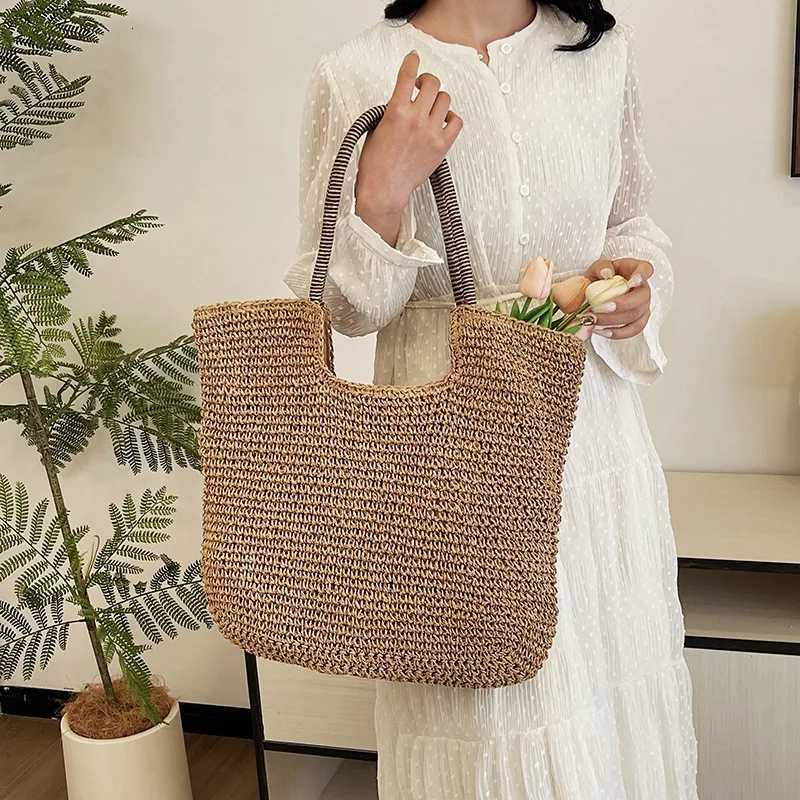 Hand-Woven Armpit Bag Summer Woven Tote Handbag Large Capacity Womens Shoulder Bag Paper Rope Ladies Beach Underarm Bag M251216