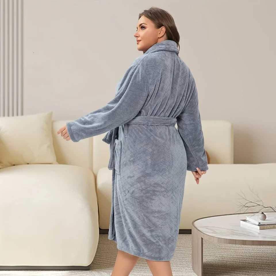 Womens Large Coral Fleece Bathrobe - Ultra Soft Skin-Friendly Absorbent Quick-Drying Lounge Robe for Daily Bath Night Wear C251216