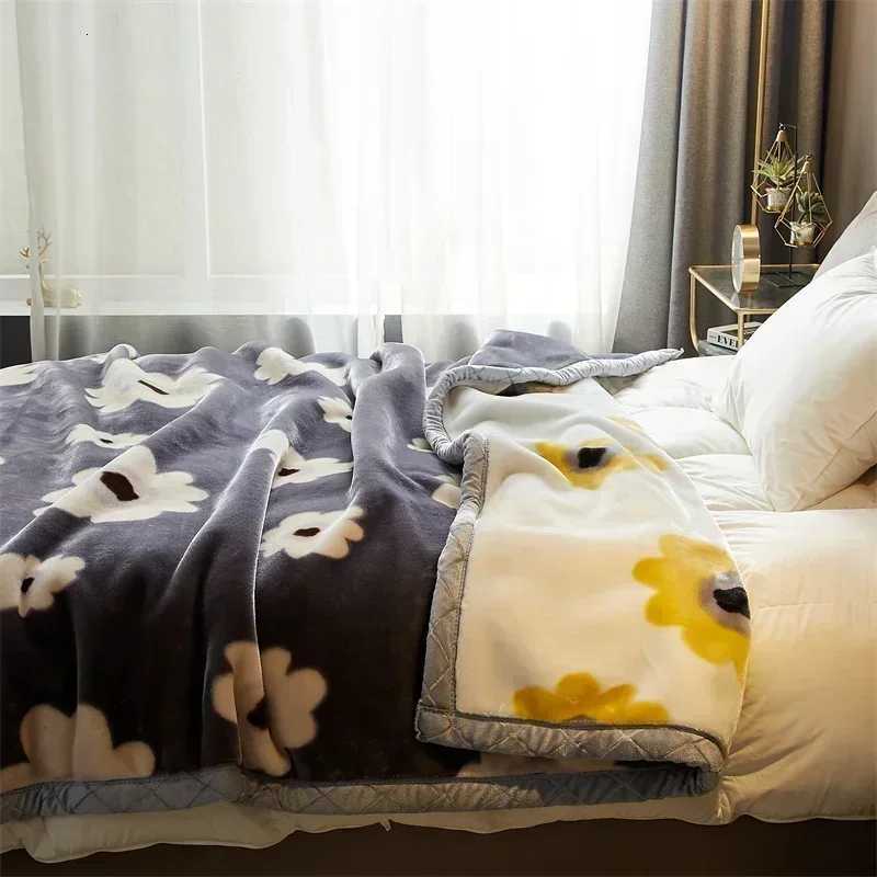 Double Sided Printed Autumn Winter Blankets for Bed Soft Warm Encrypted Flocking Raschel Blanket Skin Friendly Weighted Blanket H251216 - view 6