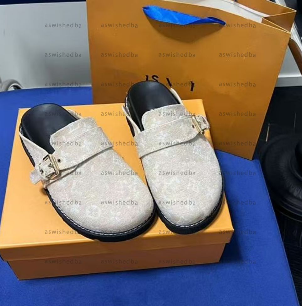 Slides Slippers Designer Pool Pillow Men Sandals Women Platform Slipper Classic Summer Beach Scuffs Flat Comfort Mule Denim Embossed Slide Soft Sandal 35-45 ee