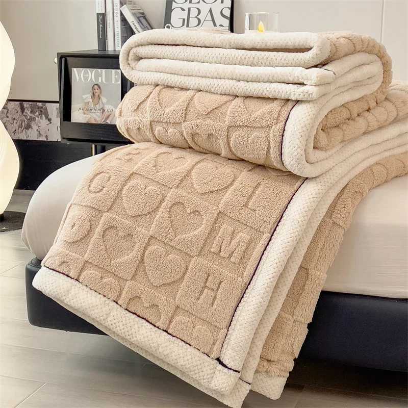 Warm Winter Blanket A Grade Heart Plush Taffeta Fleece Soft Thick Bed Blankets for Sofa Single Double Couple Furry Bedspread H251216 - view 5