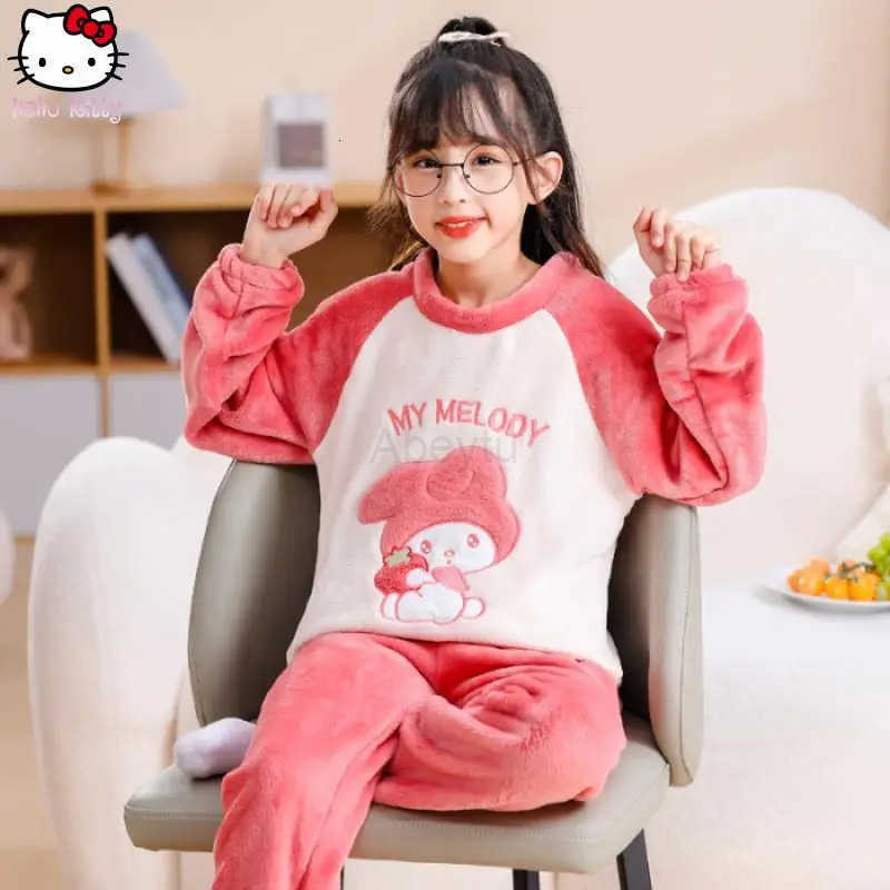 Sanrio Kawaii Girls Hello Kitty Kuromi Clothing Warm Pajamas Set Cartoon Anime New Boy Parent Child Thickened Home Clothes Sweet H251216