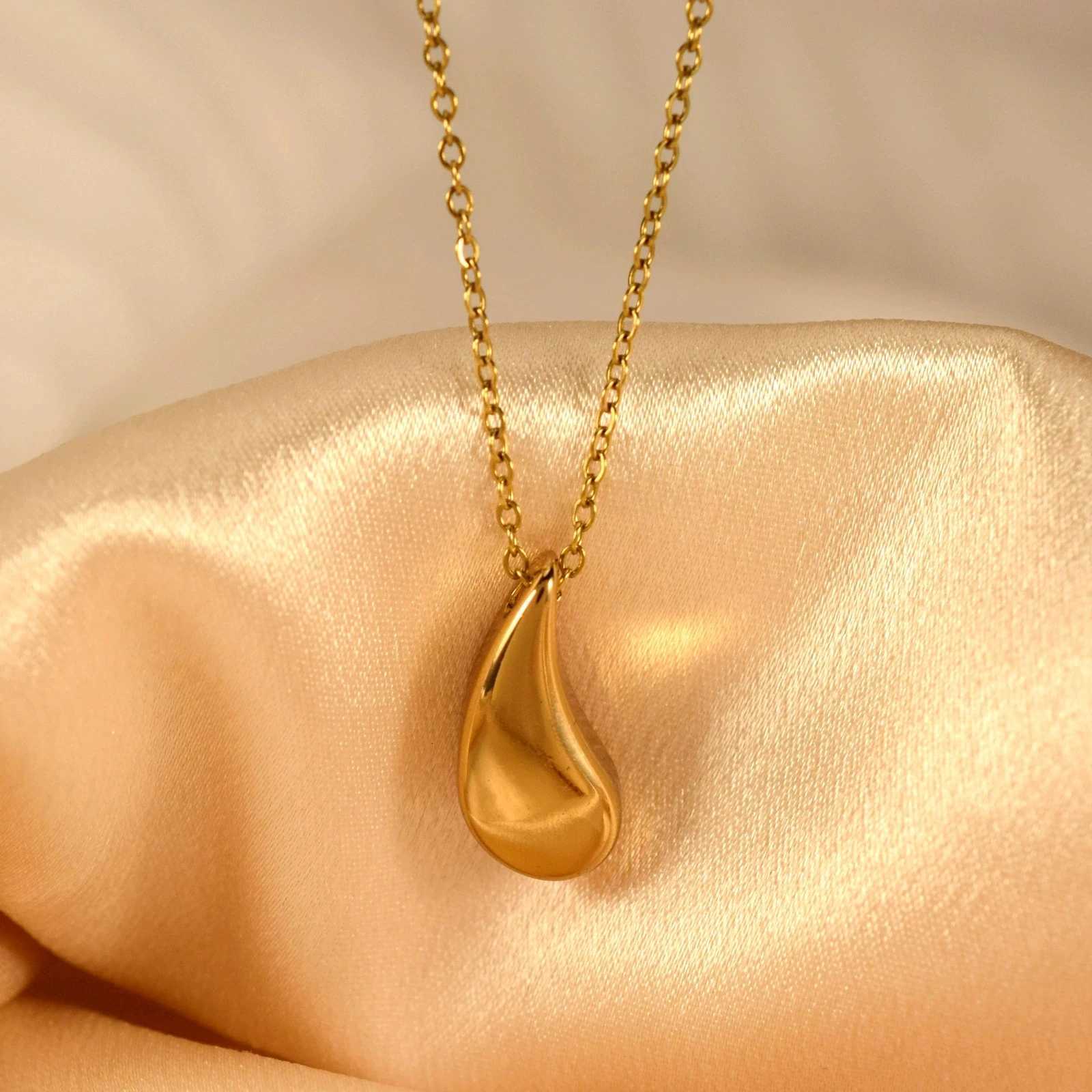 Water Drops Stainless Steel Necklace Distinctive Old Design Womens Accessories Gift M251216