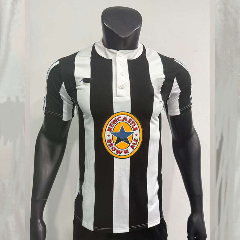 95-96 Retro Newcastle Home Short Sleeve Football Jersey