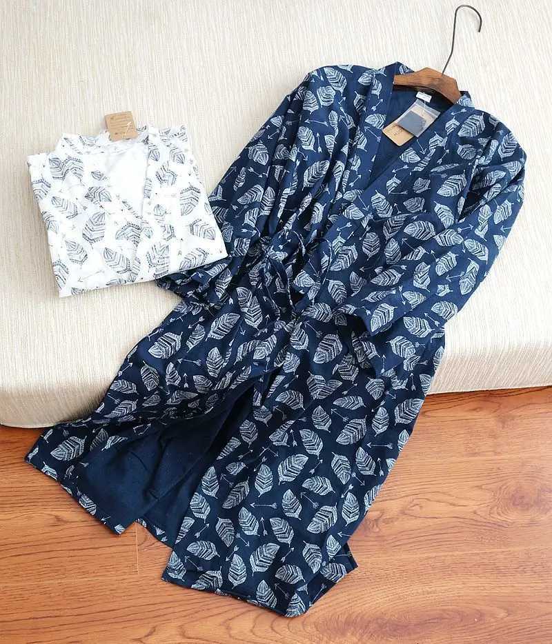 2025 New Mens 100 Cotton Gauze Cotton Robe Loose Thin Yukata Japanese Kimono Pajamas Mens Hooded Robe V-Neck Pajamas Bathrobe C251216