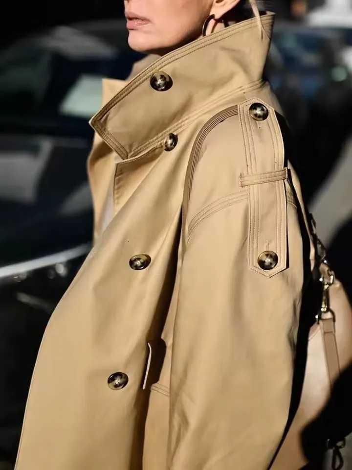 Vintage Double Breasted Trench Coat Women Commute Loose Long Sleeve Jacket 2025 Spring Elegant Stand Collar Outwear StreetT251216