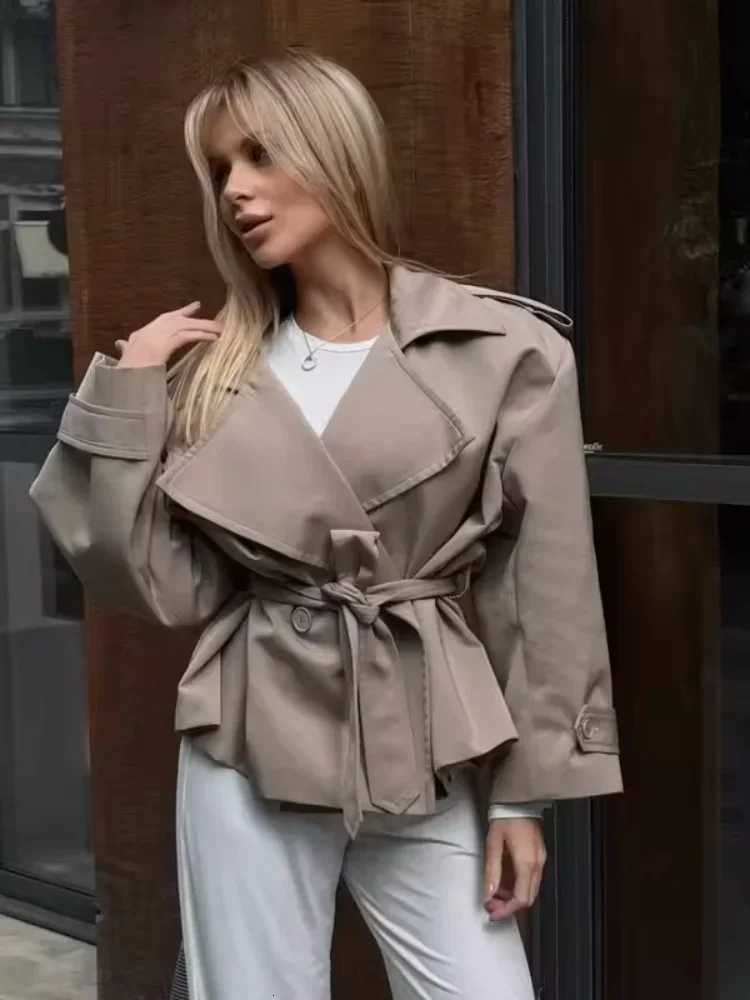 Fashion Lace up Cropped Trench Coat Women Lapel Long Sleeves Wide Shoulder Windbreaker Jacket Fall Commuting Daily Jackets 2025T251216