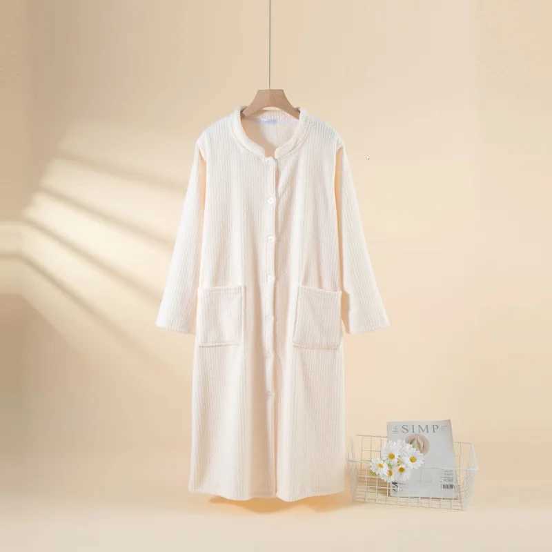 Button Long Wedding Dress Womens Nightgown Warm Thick Sleepwear Bathrobe Winter Loose Fleece Velvet Woman Shower Robe Pocket C251216