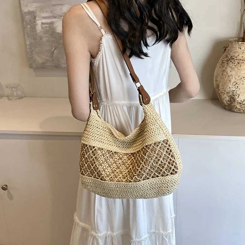 Summer Straw Weaving Shoulder Bag Large Capacity Crochet Beach Handbag Women Handmade Woven Hollow Out Casual Knitting Bag M251216