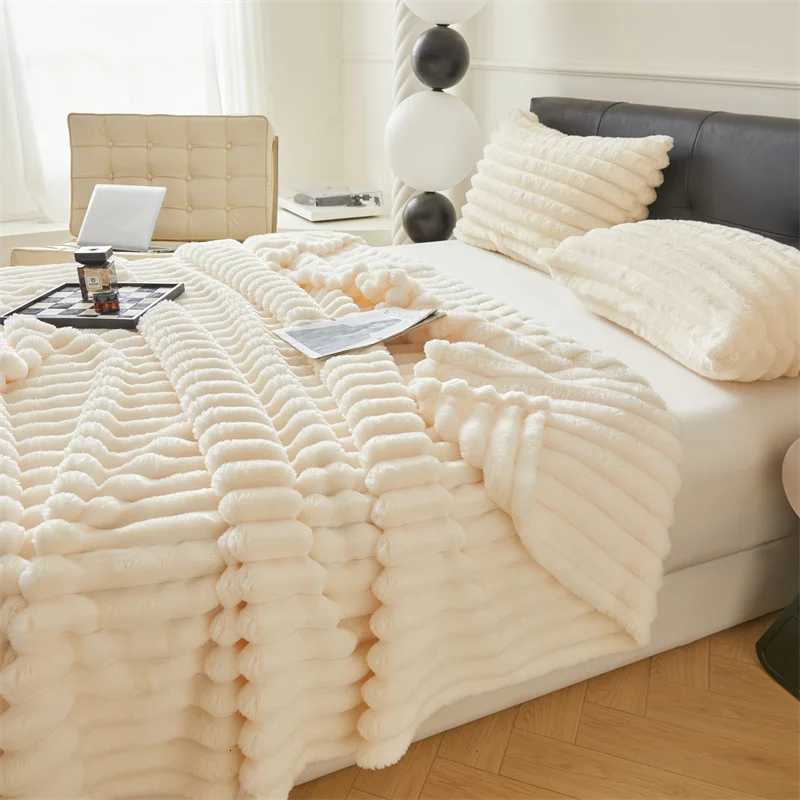 1pc Throw Blanket for Bed - 250GSM Soft Warm Fluffy Blanket Decorative Striped Blankets for Winter Nap / Sleep H251216 - view 6