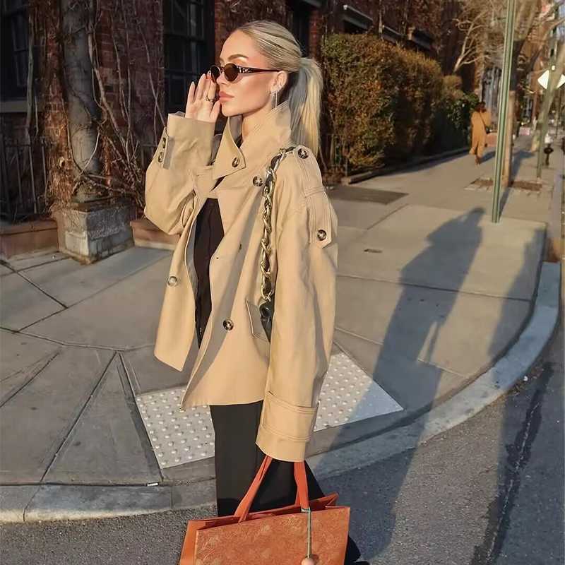 Womens Short Trench Coat Autumn Fashion Double Breasted Long Sleeve Trench Vintage Female Outerwear Chic TopsT251216
