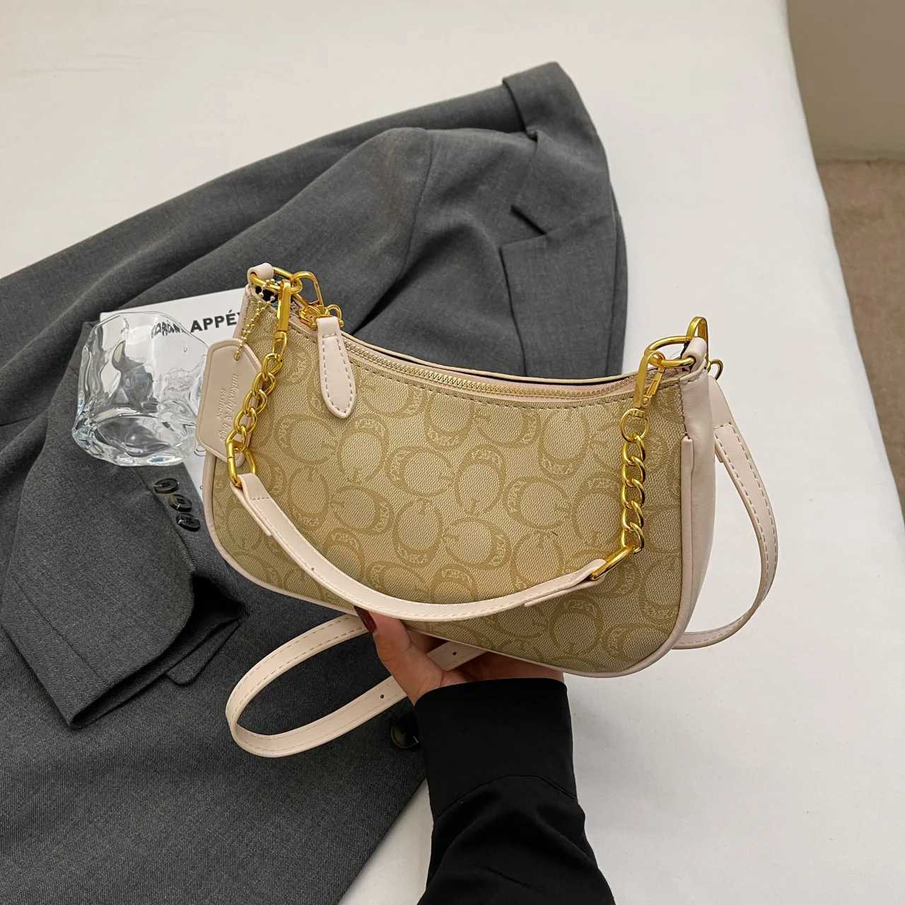 High End Fashion Handheld Shoulder Underarm Bag For Women Summer Chain Strap Crossbody Purse Premium Quality M251216