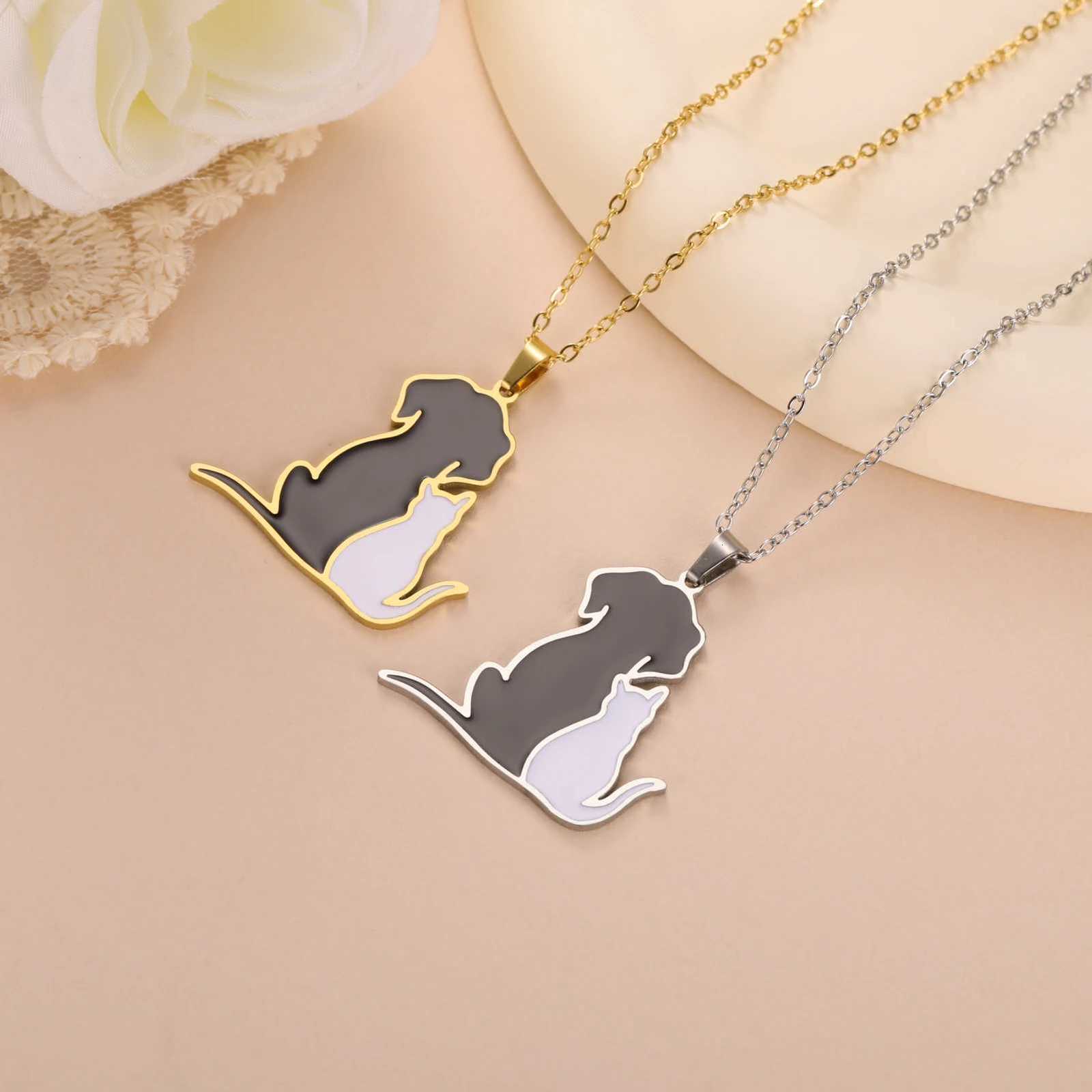 Cute Cat and Dog Pendant Necklace Stainless Steel Womens Pet Cat and Dog Pendant Couple Valentines Day Mothers Day Jewelry M251216