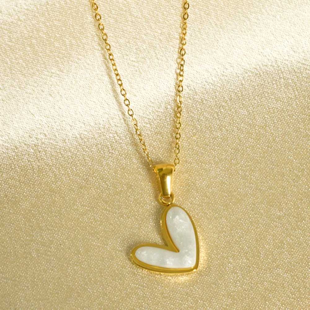 Women Fashion Heart Pendant Necklace Stainless Steel Minimalist Jewelry M251216