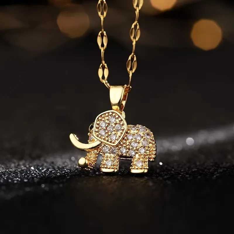 Retro Exquisite Elephant Stainless Steel Necklace Suitable For Summer Travel And Fashionable Jewelry M251216