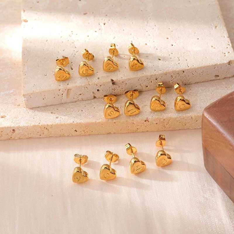 Cute English Letter Initial Necklace 18K Gold Plated Necklace Stainless Steel Letter Heart Charm Pendant Necklace for Women M251216