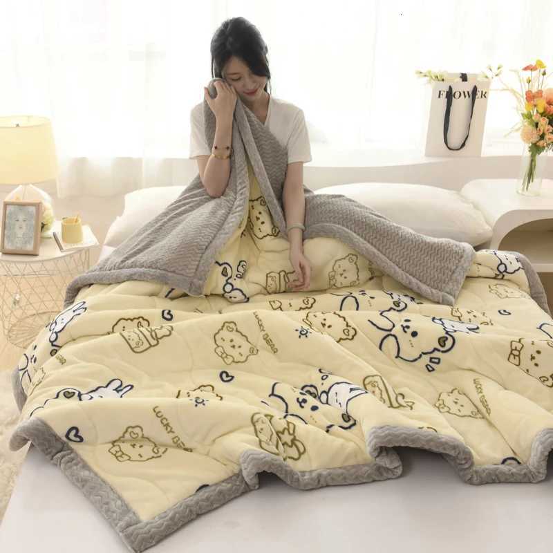 Thickened Warm Coral Fleece Winter Blanket for Bed Cartoon Bear Printed Double-layer Milk Velvet Blankets Double Plush Comforter H251216 - view 4