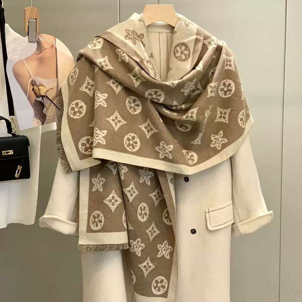 2025 New Brand National Style Cashmere Scarf Winter Women Pashmina Shawls Warm Blanket Wraps Female Foulard Bandana Thick Scarves