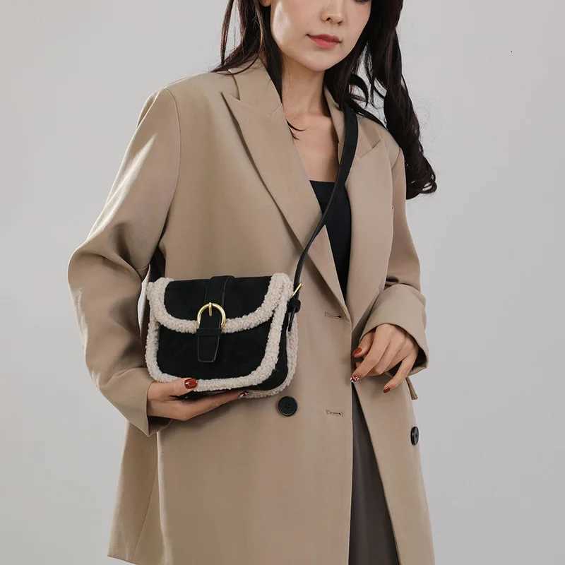 Autumn Winter Plush Bag Womens Korean Small Square Handbags New Suede Lamb Wool Patchwork Shoulder Crossbody Bags M251216