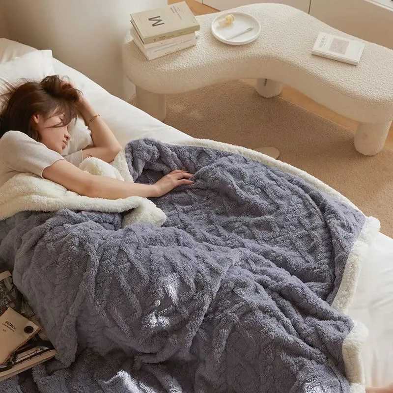 Lamb Velvet Blanket Winter Thickened Warm Blanket Nap Blanket Taffeta Blanket Flannel Solid Color Cover Blanket H251216 - view 5