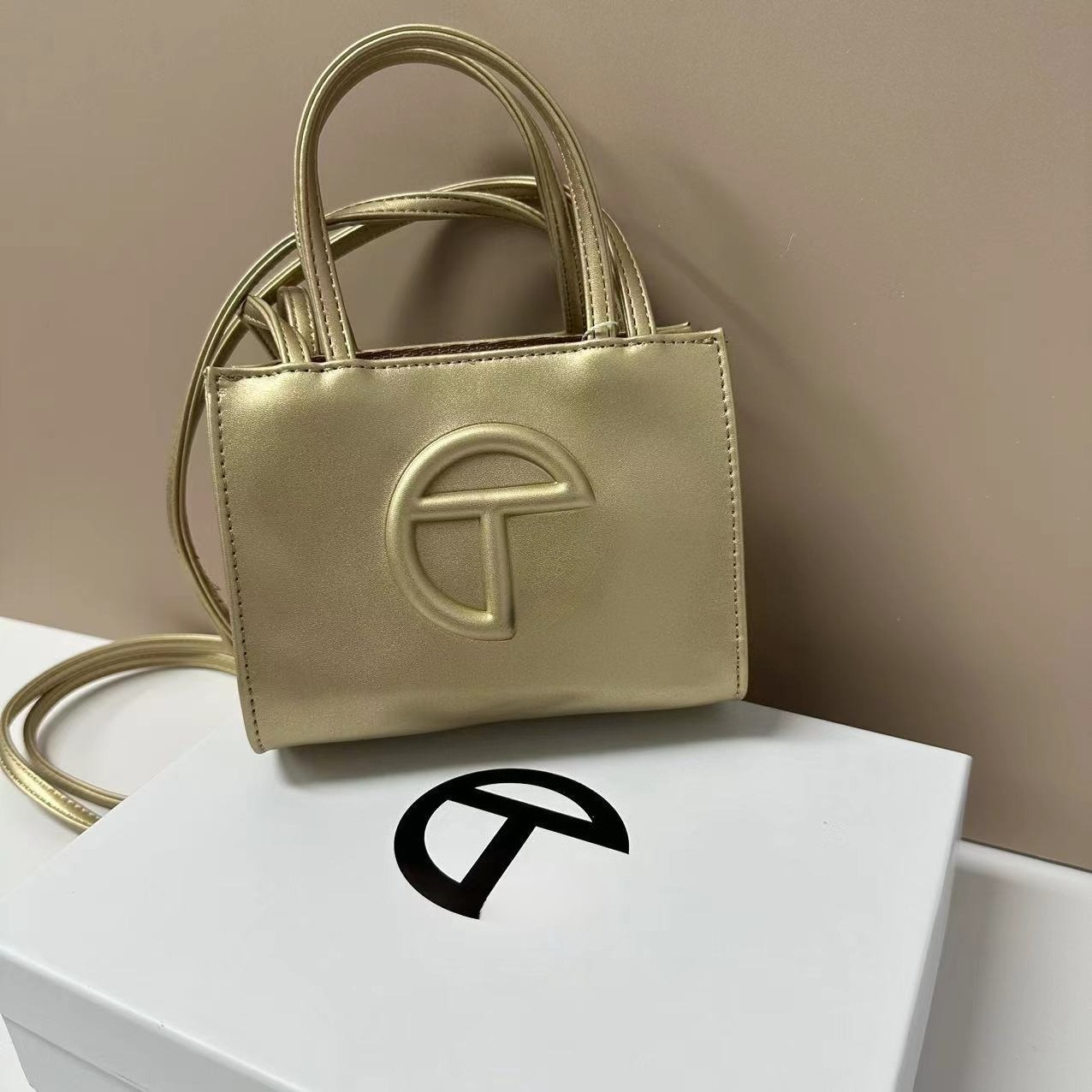 Designer Bag Classic Tote Fashion Solid Color Crossbody High-Quality Shoulder Bag Luxury Women's Handbag 10A