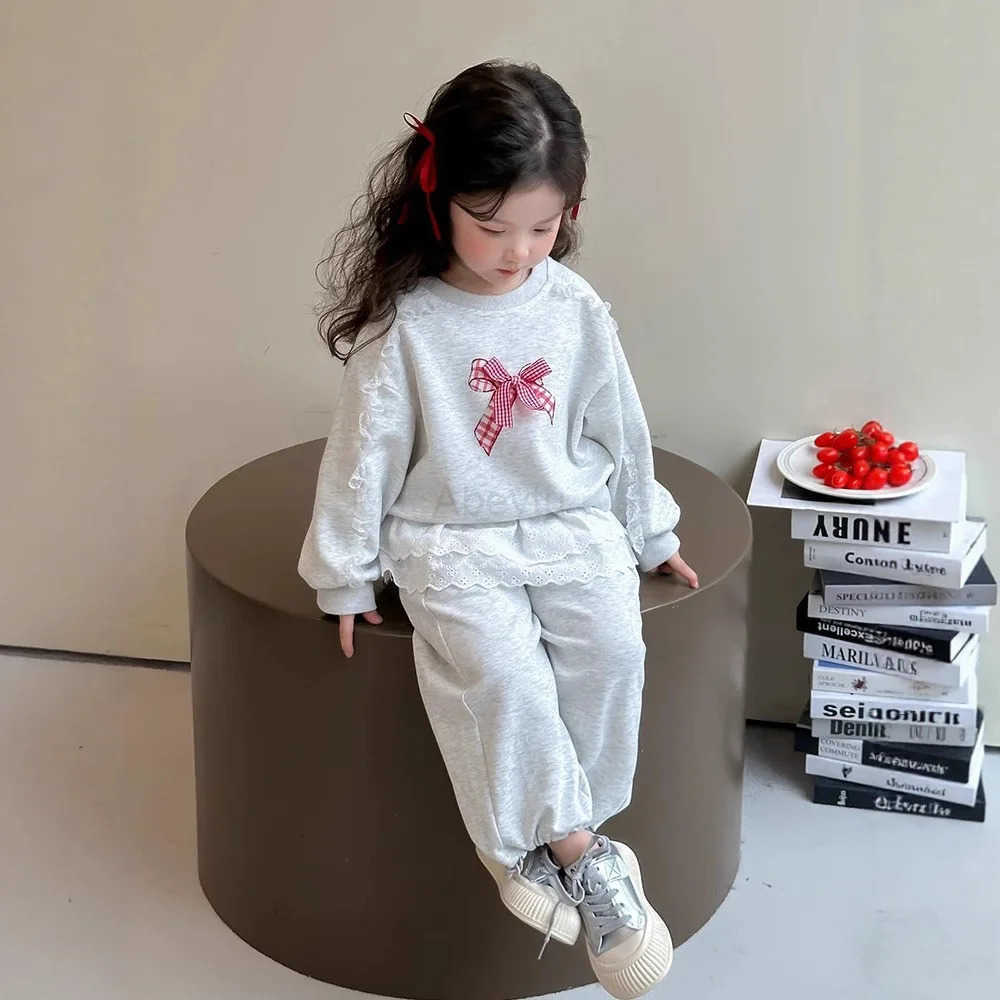 Sanrio 2025 New Girls Cute Lace Bow Sweater and Pants Baby Girls Outfit Set Fashion Childrens Two-piece Set H251216