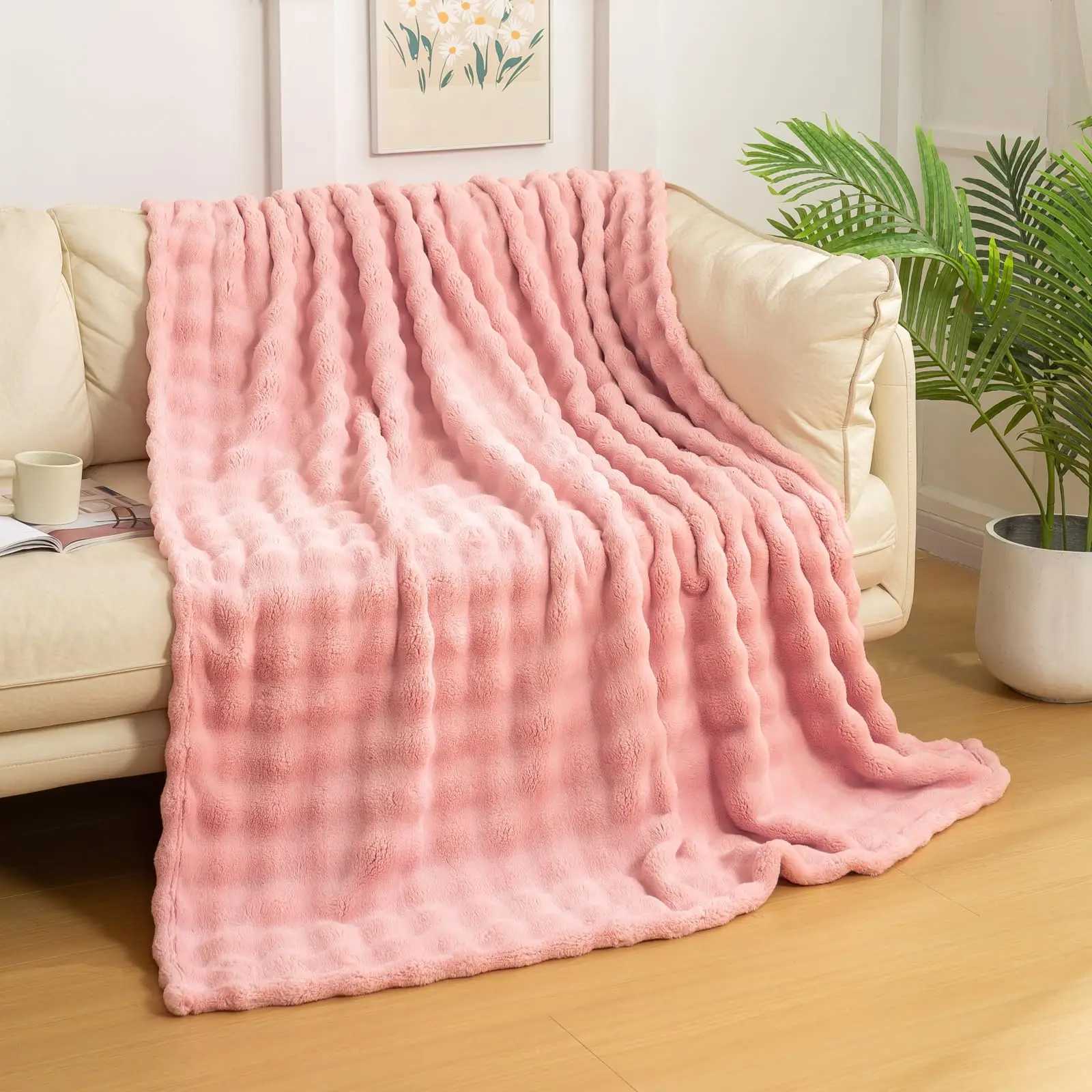 New Winter Luxury 3D Bubble Throw Blanket Home Warm Soft Blanket Office Lunch Break Blanket Fluffy Puffy Sofa Slipcover Travel H251216 - view 3