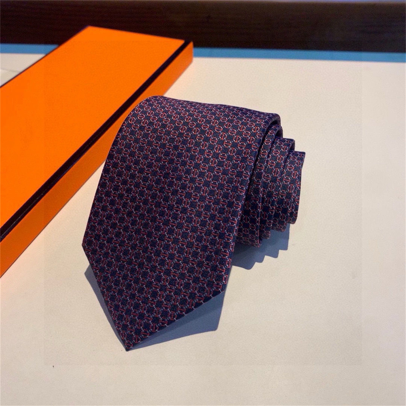 2026 Designer Ties new men's ties fashionable ties 100% ties, silk ties black and blue adult jacquard, party wedding, business ties 779