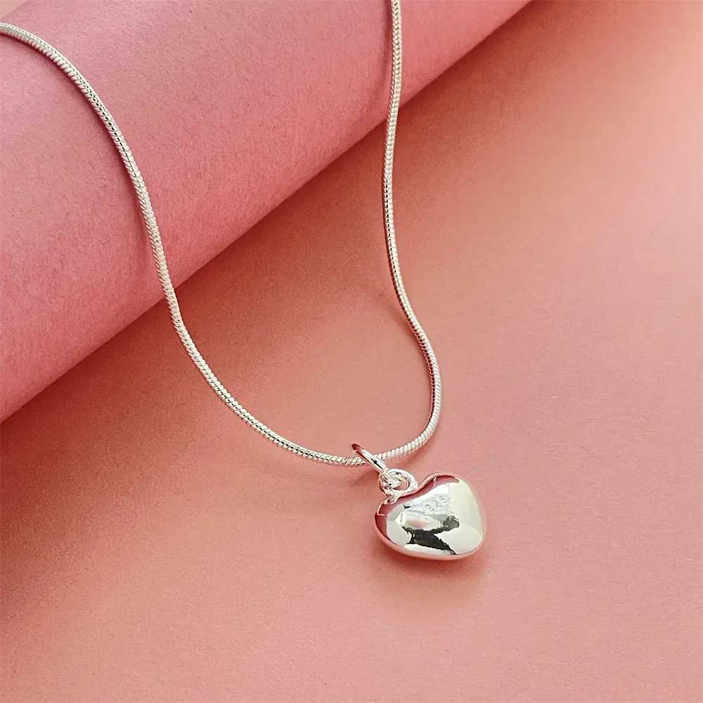 925 Sterling Silver Heart Pendant Necklace Ladies Simple Luxury Banquet Wedding Festival Birthday Jewelry Gift G251217