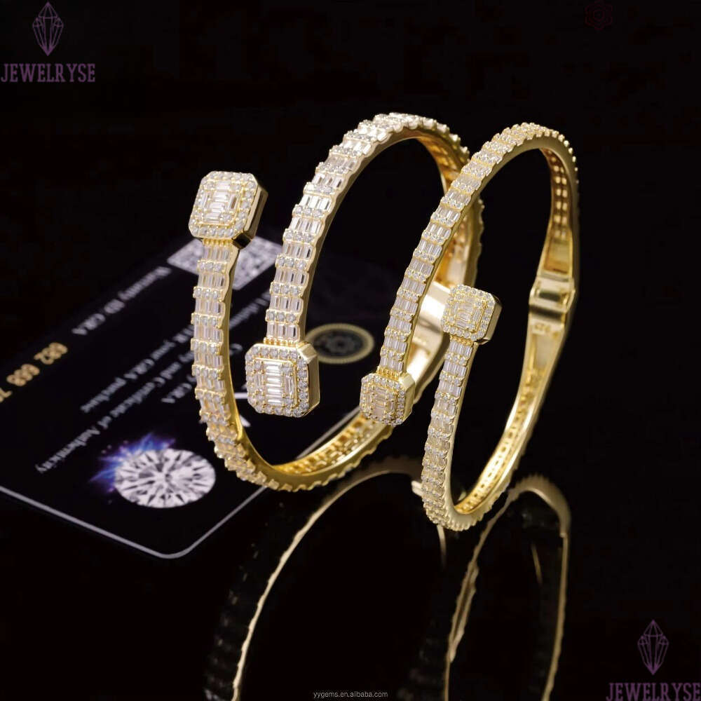 New Arrival Fashion Design S925 Silver 18k Gold Plated VVS Moissanite Baguette Diamond Cuban Link Bracelet with GRA Certificate