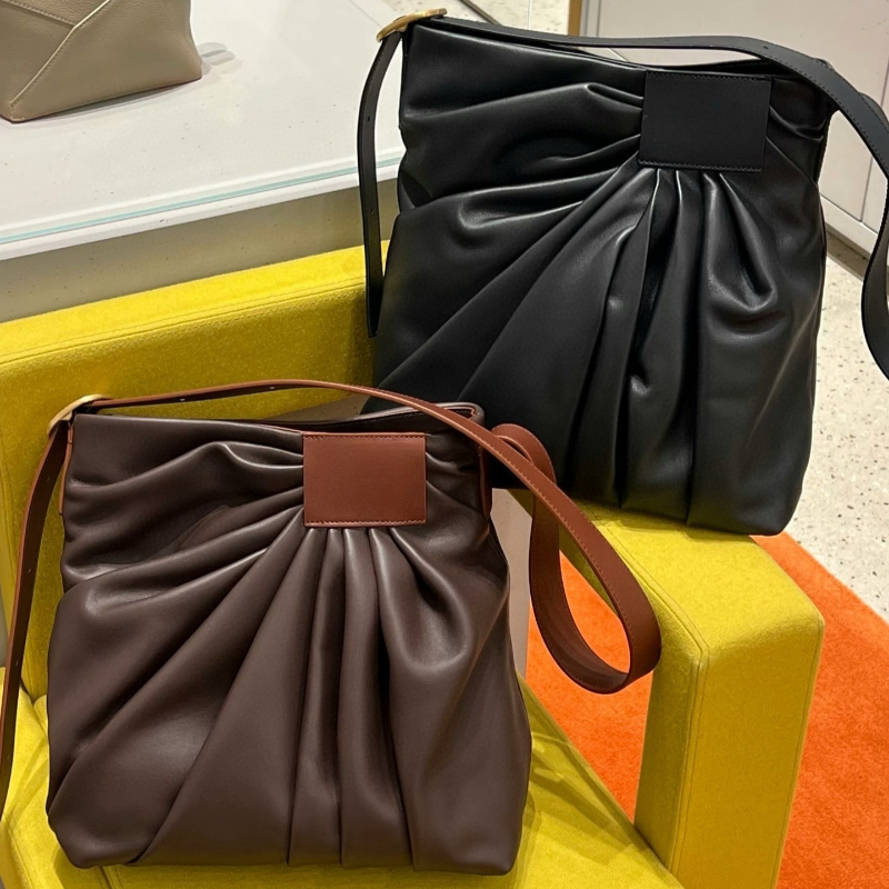 Soft Sheep Leather Shoulder Bags Draped Tote Luxury Napa Sheepskin Handbag Women Designer Underarm Bag Ruched Hobo New Fashion Shopping Crossbody Bag Satchel 3502