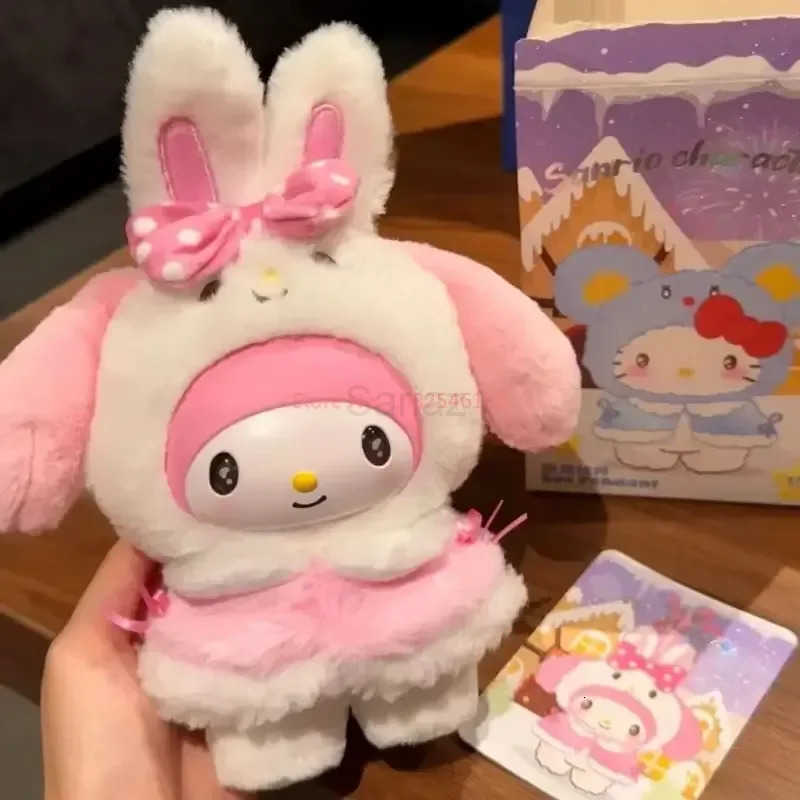 Sanrio Genuine Hello Kitty And Friend Small Cloak Series Blind Box Vinyl Face Keychain Kuromi Melody Mystery Box Figure Gift Toy H251217