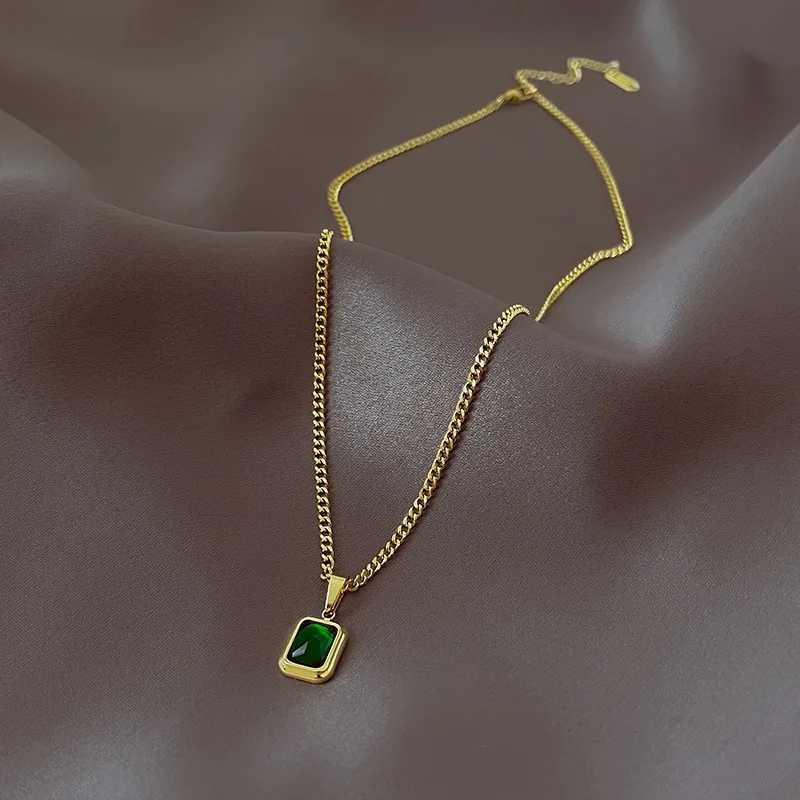 French Retro Green Crystal Pendant Necklace Simple Gold Color Chain Necklace For Women Trendy Accessories Mother Gift Accessorie G251217