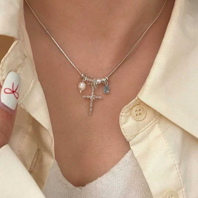 Sparkling Rhinestone Rotatable Snowflake Long Tassel Necklace For Women Crystal Zircon Pearl Cross Choker Girl Christmas Jewelry G251217