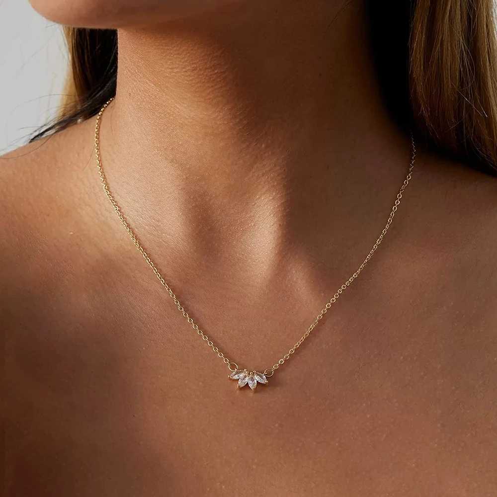 Simple Stainless Steel Horse Eye Zircon Necklace Fashion Elegant Crystal Collarbone Chain For Women Trendy Jewelry Accessories G251217