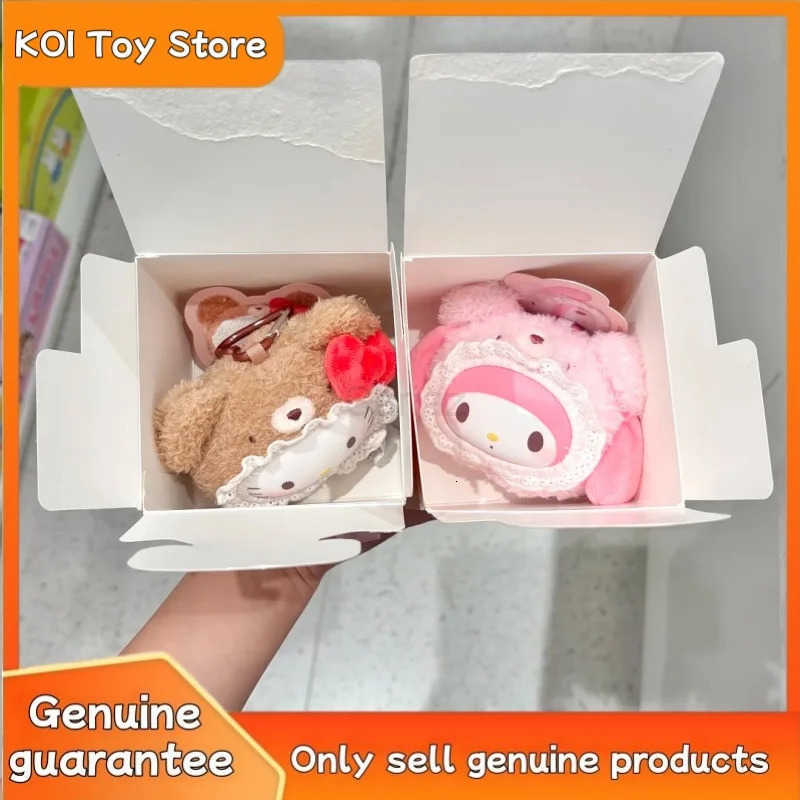 Sanrio New Authentic Family Velvet Bear Vinyl Pendant Blind Box Cute Trendy Hellokitty Toy Mystery Girl Birthday Christmas Mystery Gift H251217