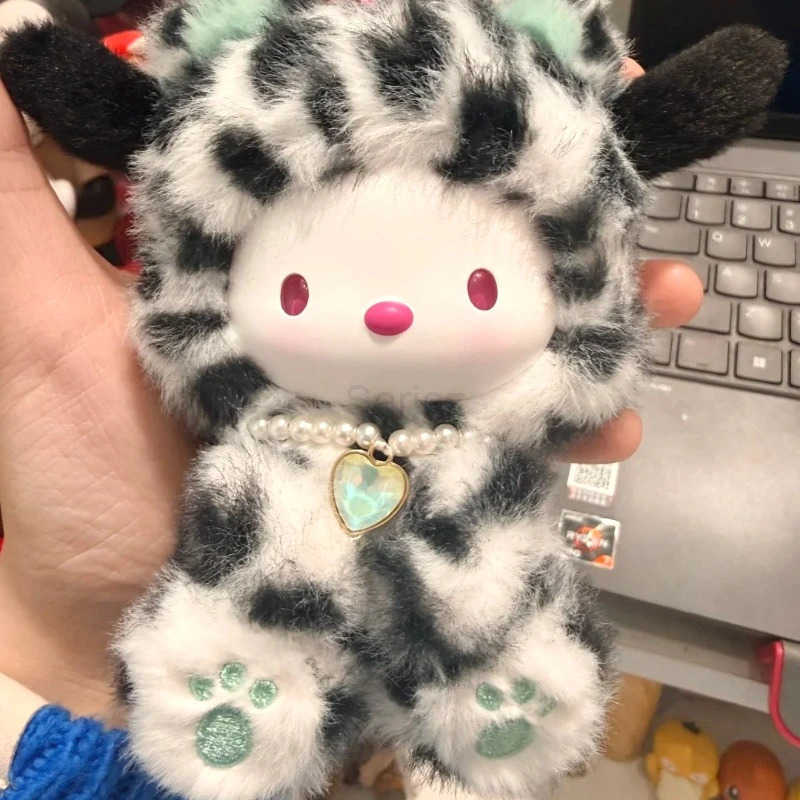 Sanrio Characters Forest Animals Series Vinyl Face Blind Box Cute Kuromi Anime Figur Melody Surprise Bag Pendant Keychain Toys H251217