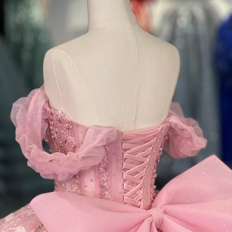 Pink Quinceanera Dresses Off The Shoulder Sequin Applique Beading Bow Tull Party Birthday Sweet 16 Dress Vestidos 15 De Anos