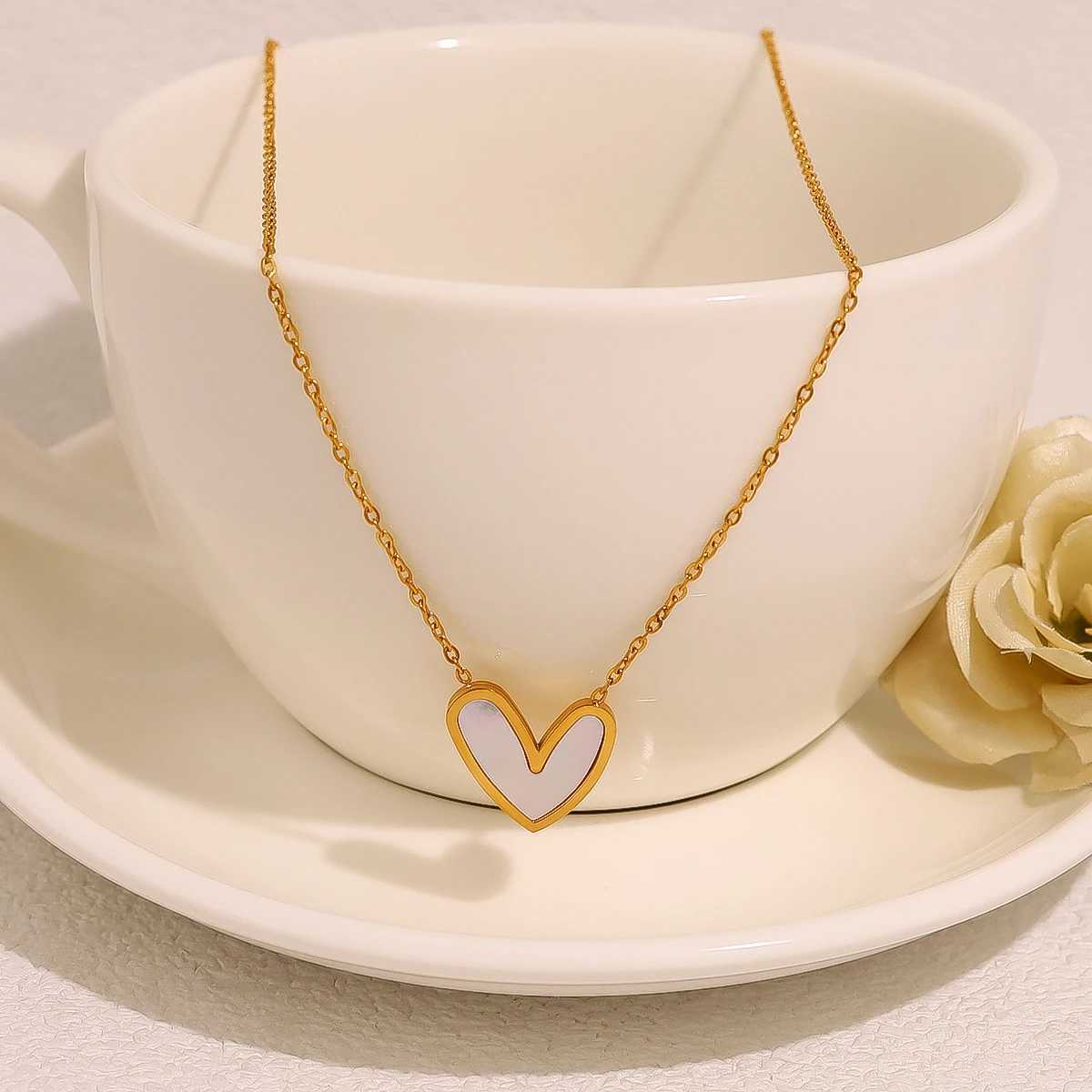 WILD FREE Stainless Steel Asymmetrical Heart Pendant Necklace for Women Charm White Shell 18K Gold Plated Trendy Jewelry G251217