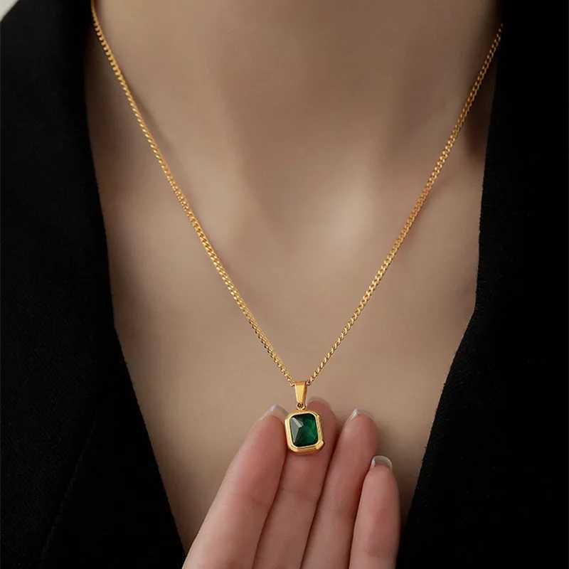 French Retro Green Crystal Pendant Necklace Simple Gold Color Chain Necklace For Women Trendy Accessories Mother Gift Accessorie G251217