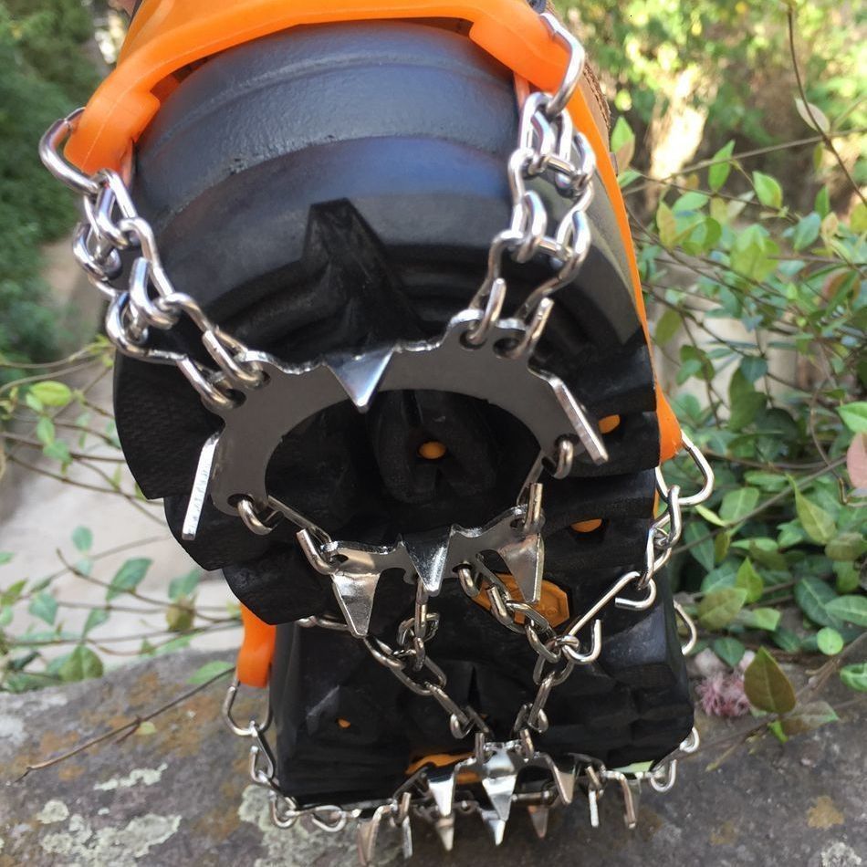 Crampons AntiSlip Shoe Covers Outdoor 24 Teeth Stainless Steel Snow Crampons Professional Equipment Ice Grips Men and Women Mountaineering Shoe Spikes 250114g