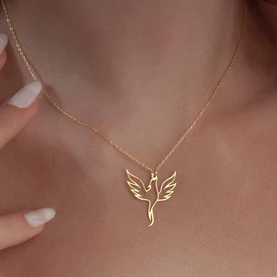 Stainless Steel Phoenix Necklace Sacred Bird Pendant Necklaces Exquisite Phoenix Jewelry Gift For Women G251217
