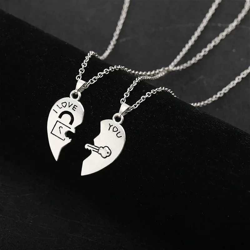 2pcs Couple Lock Key Heart Puzzle I Love You Pendant Couple Necklace Pendants Necklaces for Lovers Valentines Day Jewelry Gifts G251217